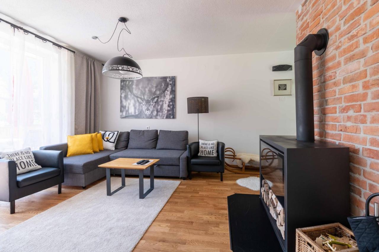 Apartma Pecek Кранска гора Екстериор снимка